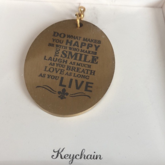 New key 🔑 chain beatiful ❤️ - Picture 3 of 5